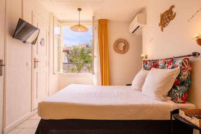 Hotel Le Castellamar サント・マキシム エクステリア 写真